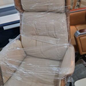 Ergonomic High-Back Office Chair with Fixed Headrest & Mesh Panel (Ref: RC10027)